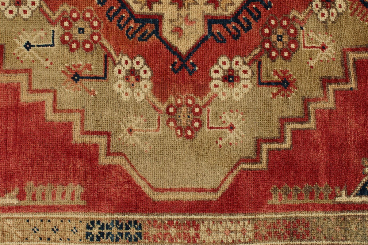 5x9 Red and Green Turkish Tribal Rug