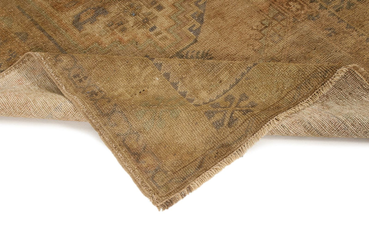 4x6 Ivory Turkish Tribal Rug