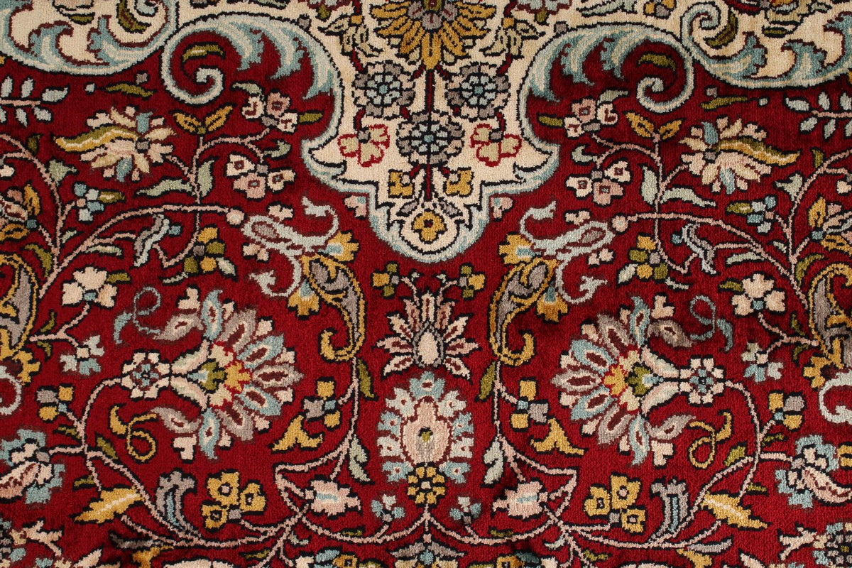 6x8 Red and Ivory Turkish Silk Rug