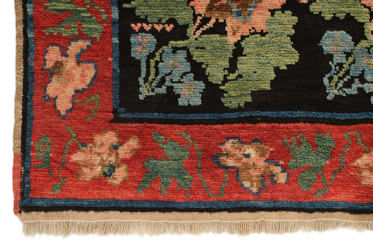 4x7 Black and Red Turkish Traditional Rug
