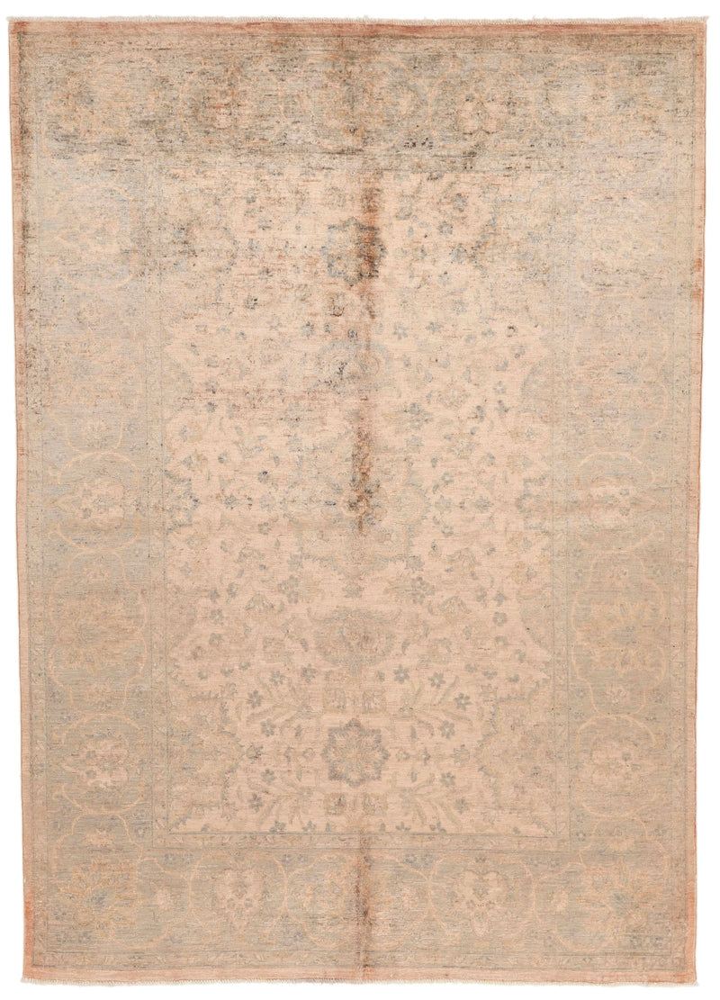 5x8 Pink and Gray Traditional Rug