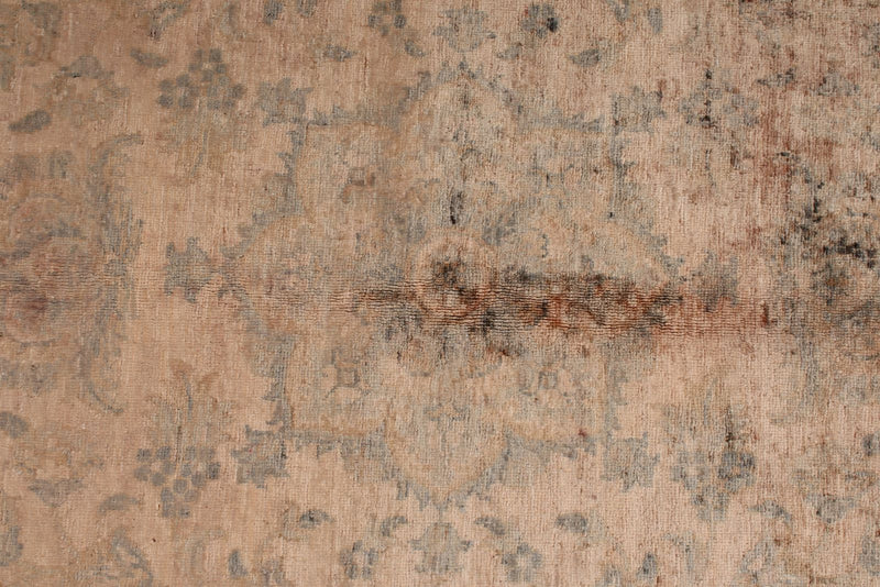 5x8 Pink and Gray Traditional Rug