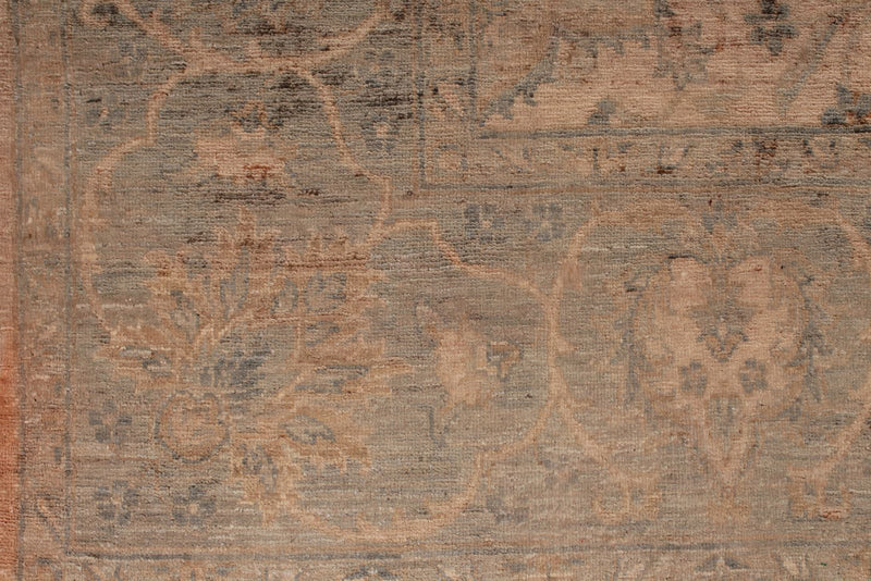5x8 Pink and Gray Traditional Rug