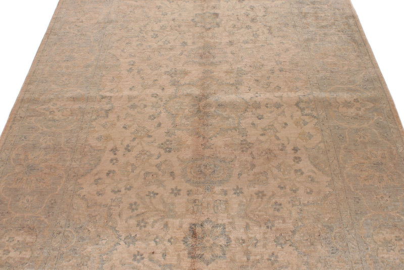 5x8 Pink and Gray Traditional Rug