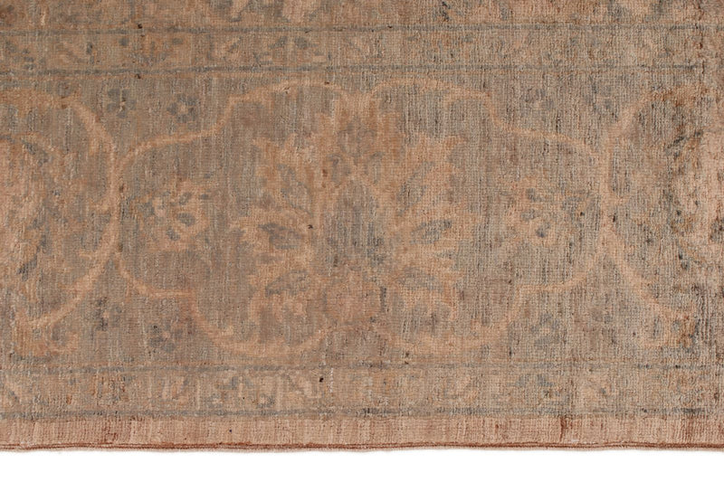 5x8 Pink and Gray Traditional Rug