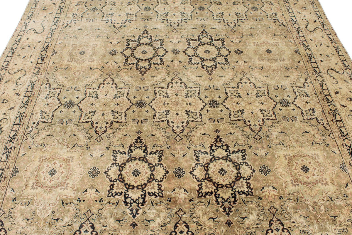 7x10 Burgundy and Ivory Turkish Anatolia Rug