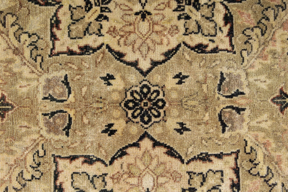 7x10 Burgundy and Ivory Turkish Anatolia Rug