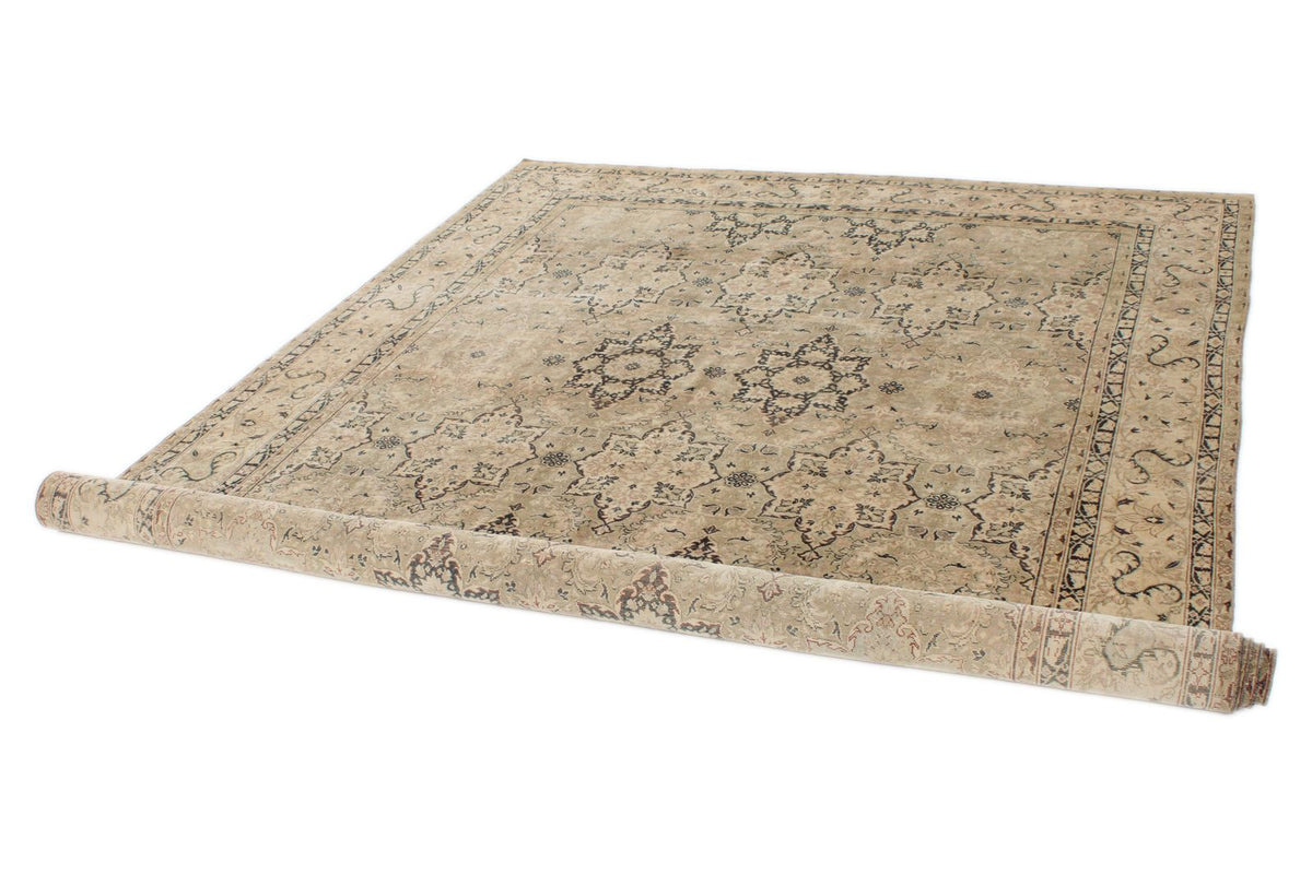 7x10 Burgundy and Ivory Turkish Anatolia Rug