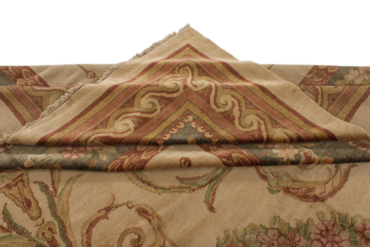 18x24 Beige and Green Traditional Rug
