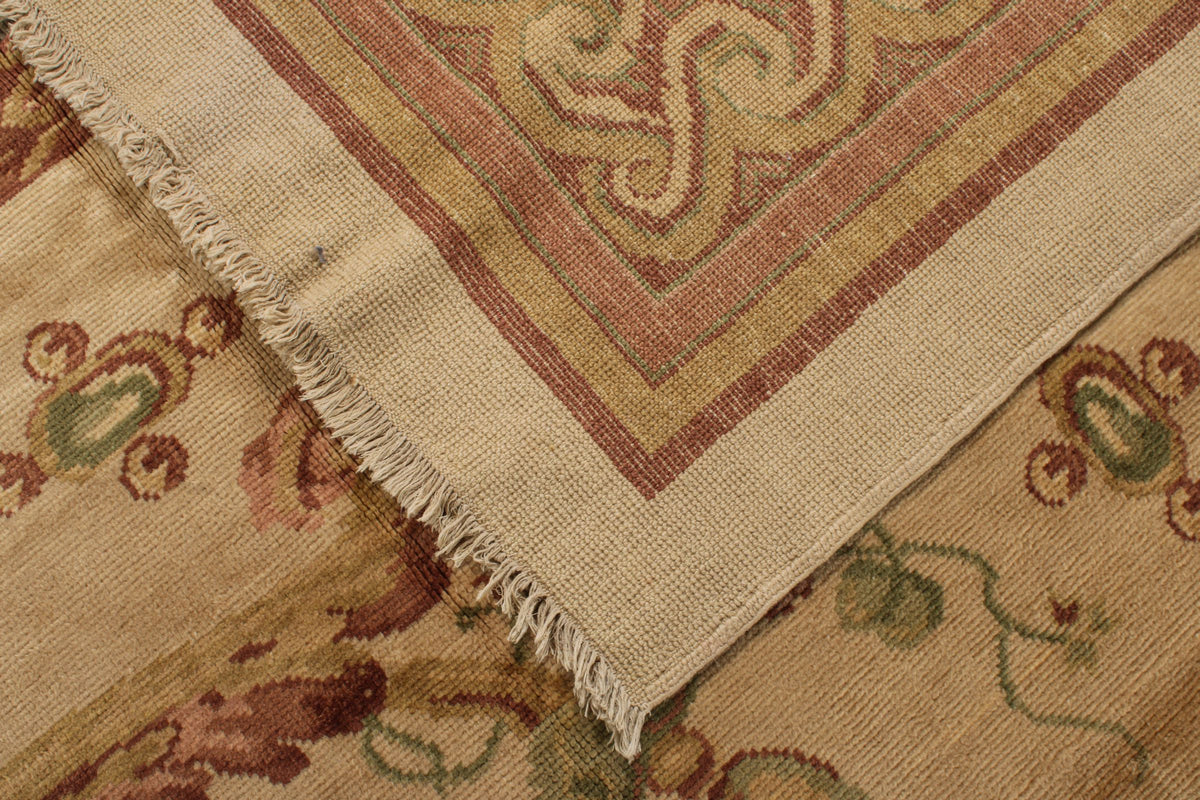 18x24 Beige and Green Traditional Rug