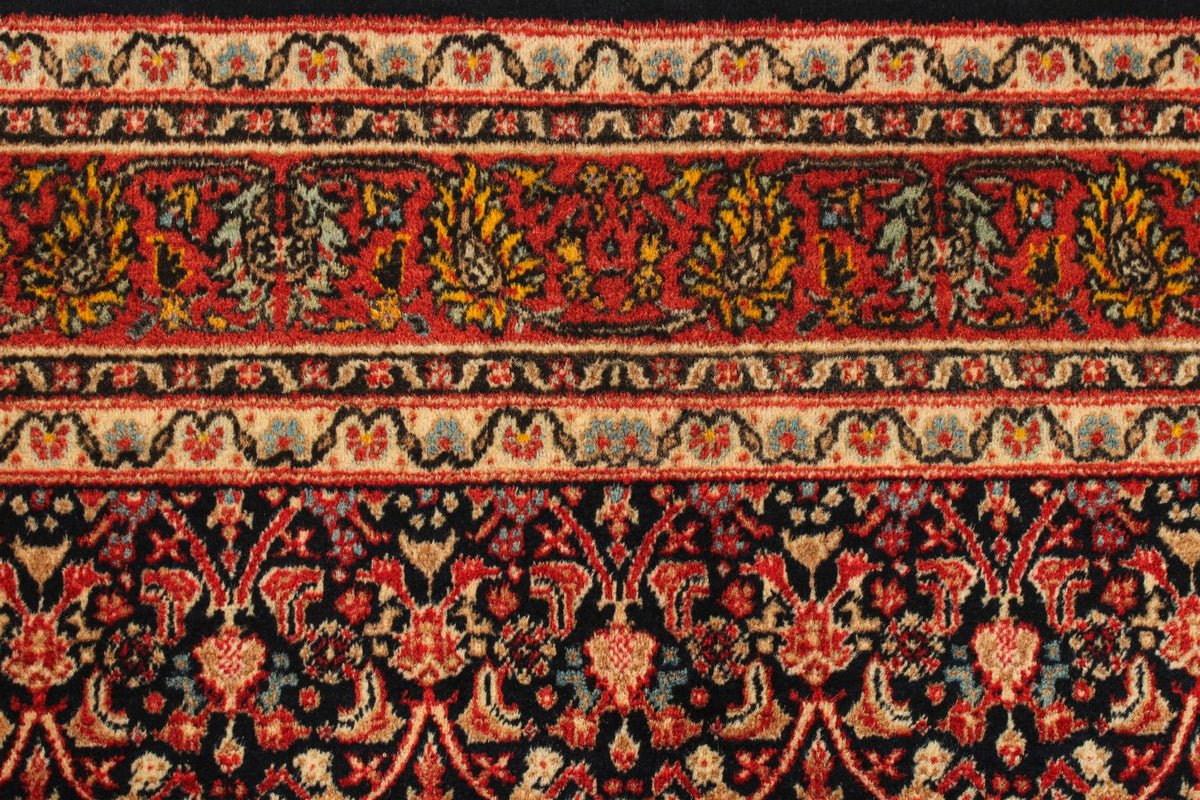 4x5 Navy and Red Traditional Rug