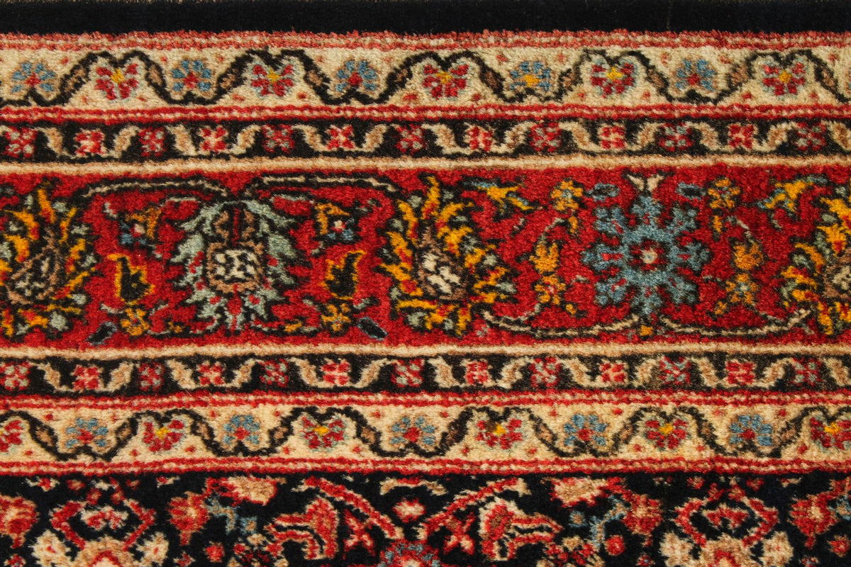 4x5 Navy and Red Traditional Rug