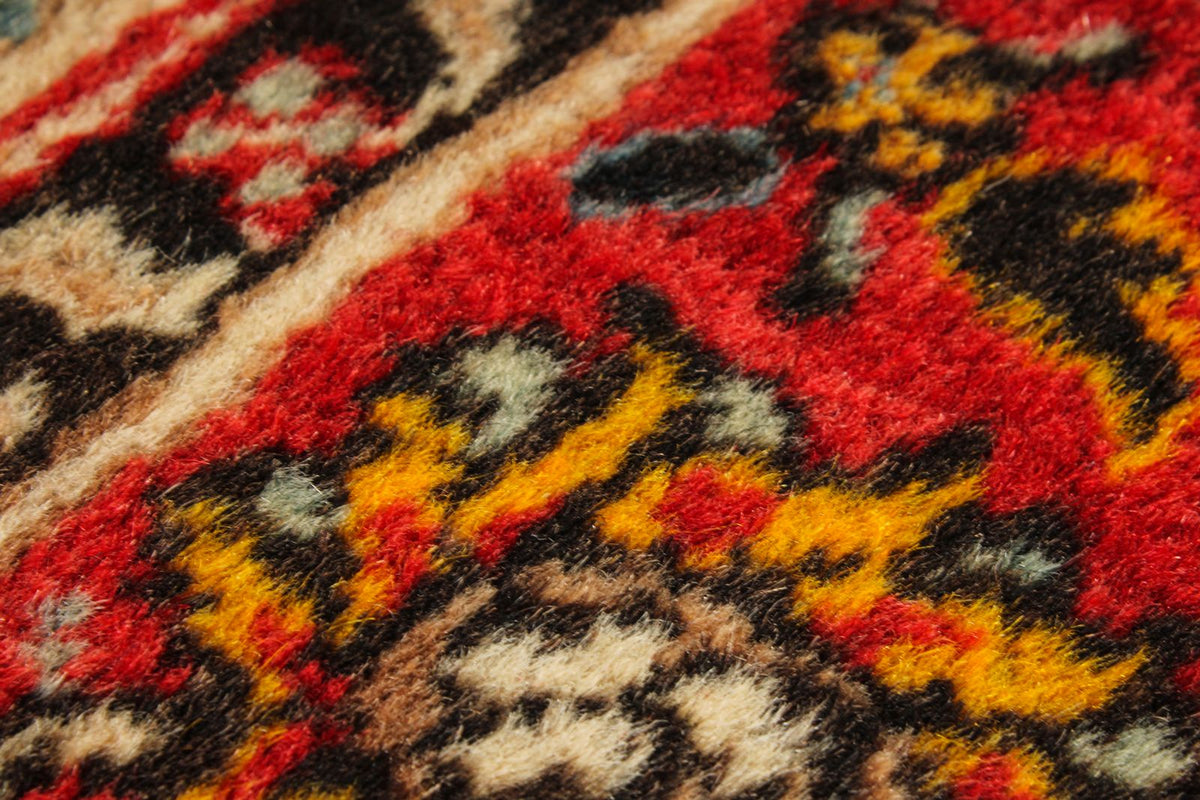 4x5 Navy and Red Traditional Rug