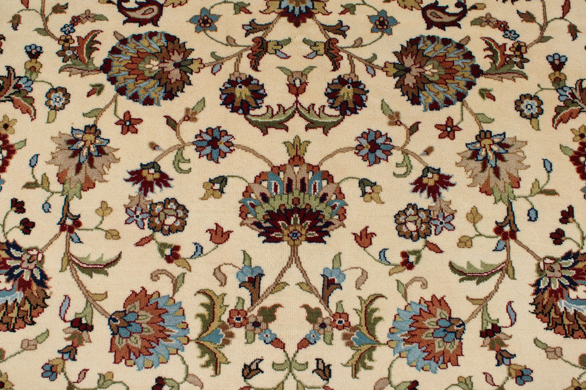 8x10 Ivory and Red Turkish Traditional Rug