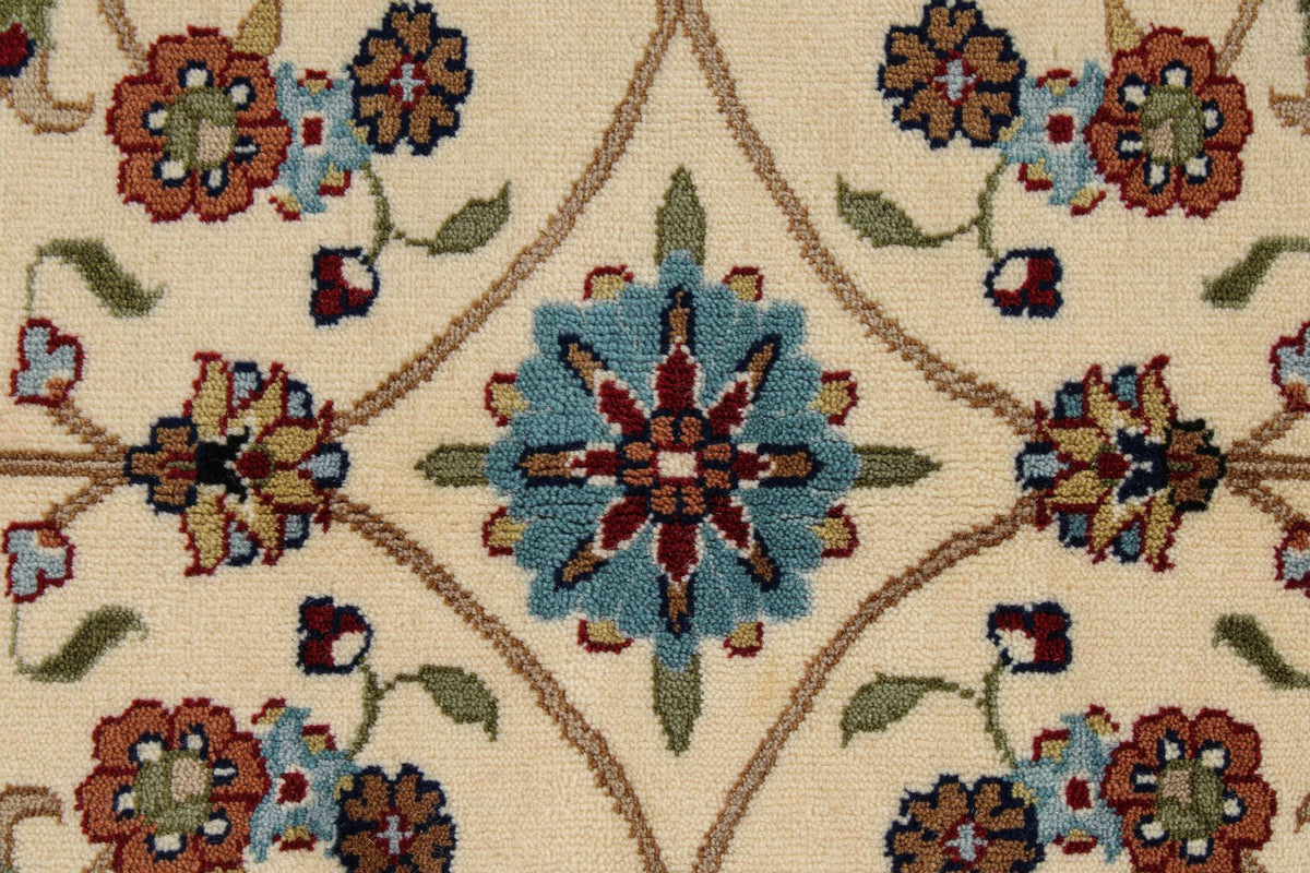 8x10 Ivory and Red Turkish Traditional Rug