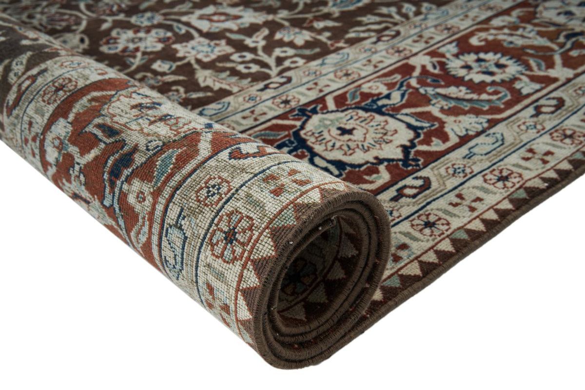 6x9 Brown and Rust Turkish Traditional Rug