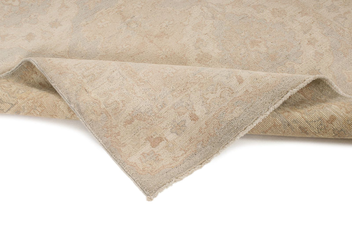 4x6 Off White and Blue Turkish Oushak Rug