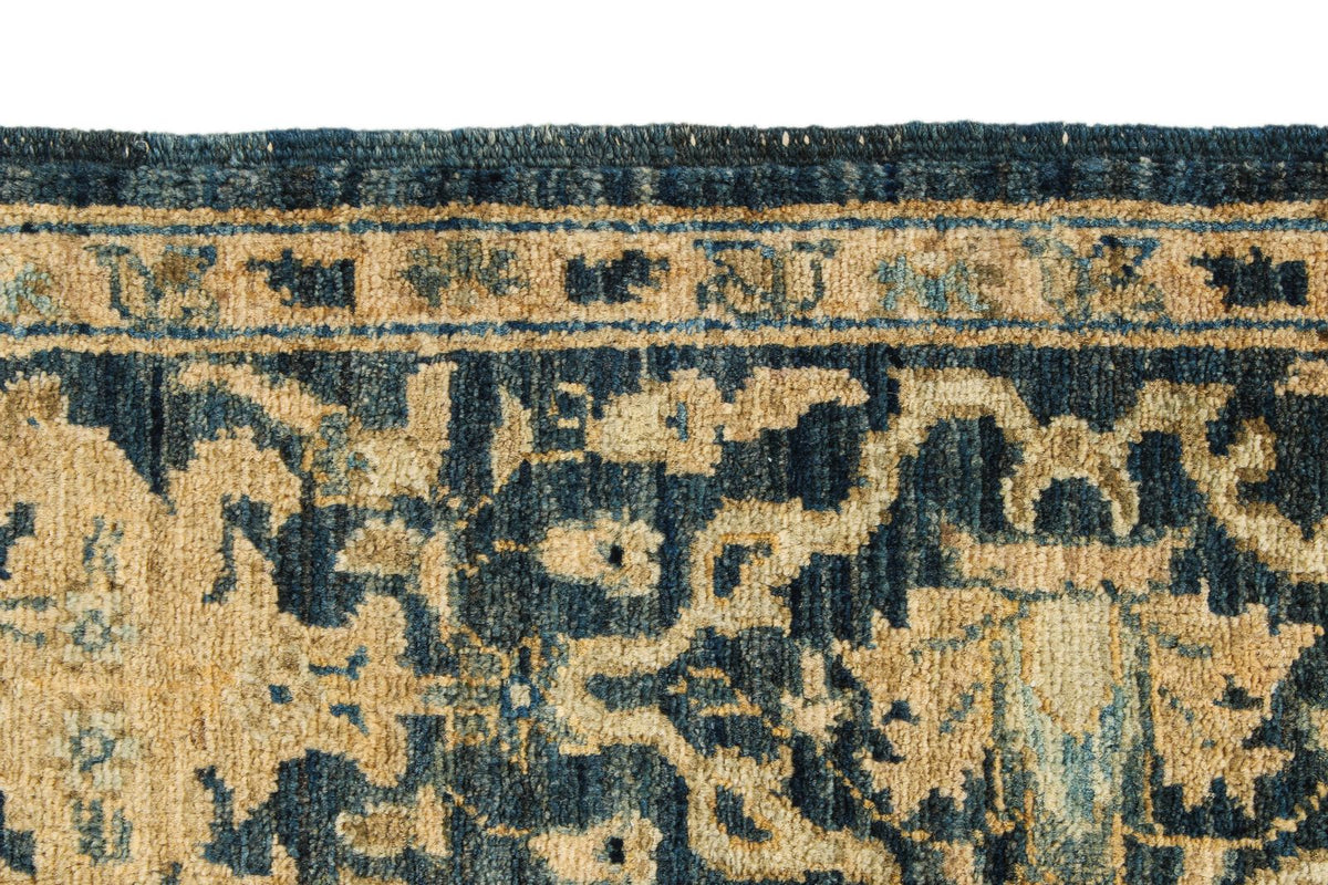 5x7 Navy Traditional Rug