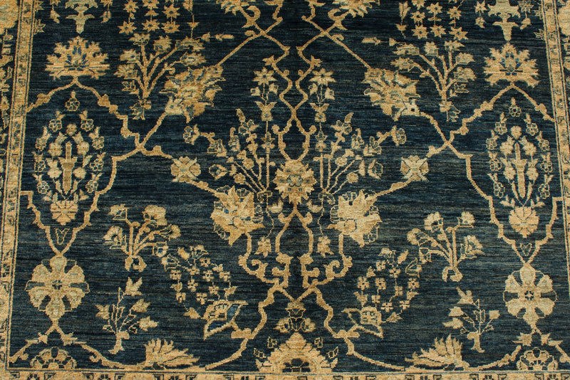 5x7 Navy Traditional Rug