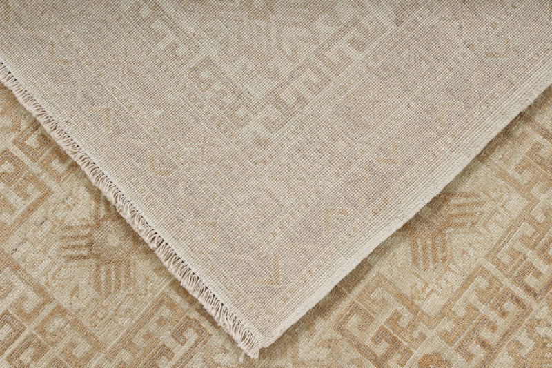 4x6 Ivory Traditional Rug