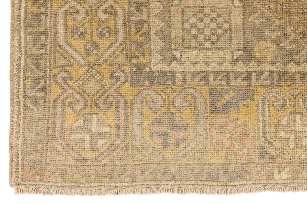 4x6 Beige and Gold Turkish Tribal Rug