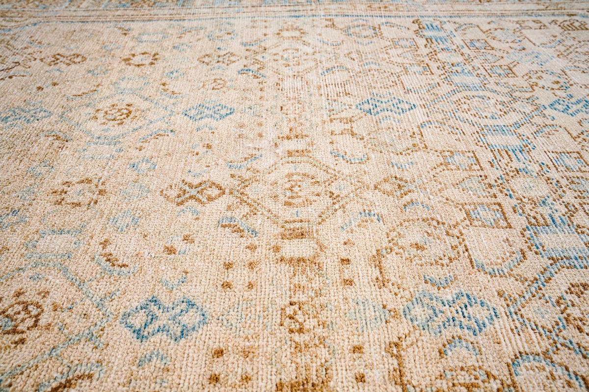4x7 Beige and Blue Persian Rug