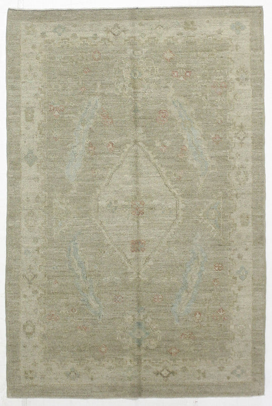 4x6 Beige and Ivory Turkish Oushak Rug