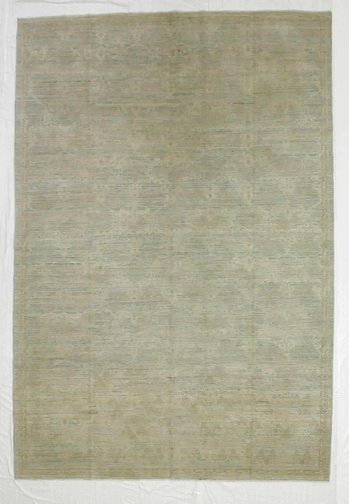 6x9 Blue and Ivory Persian Rug