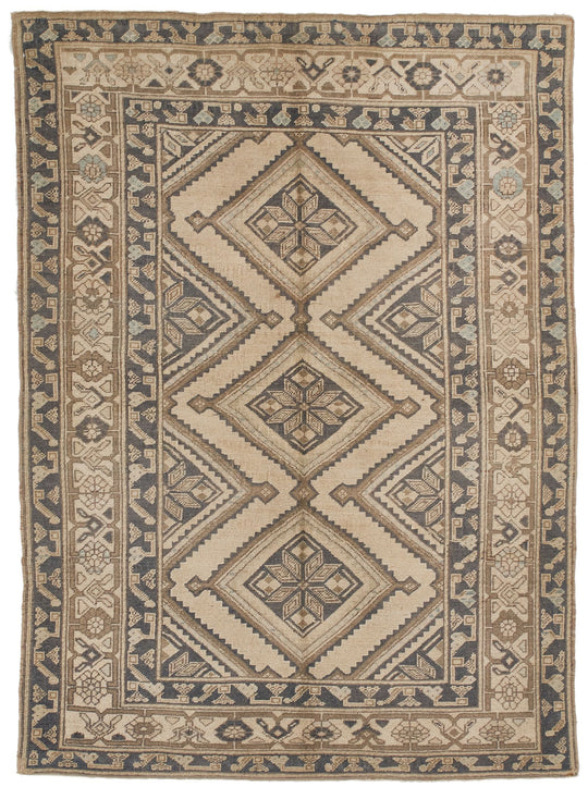 5x7 Beige and Gray Turkish Tribal Rug