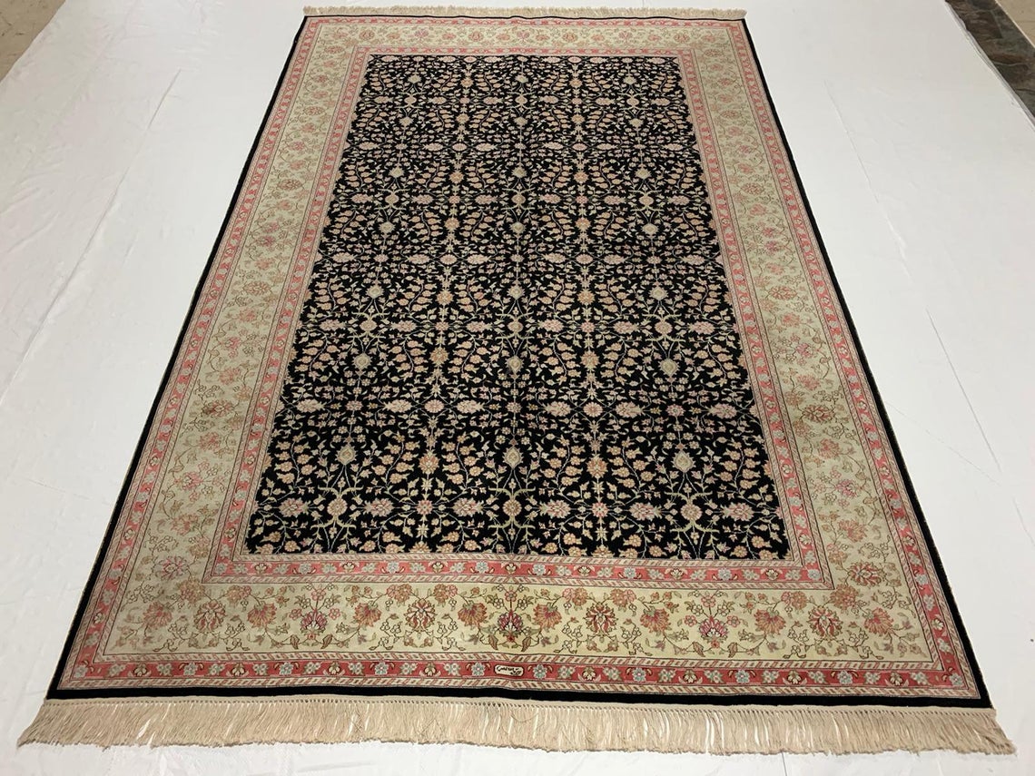 6x9 Gold and Black Turkish Silk Rug