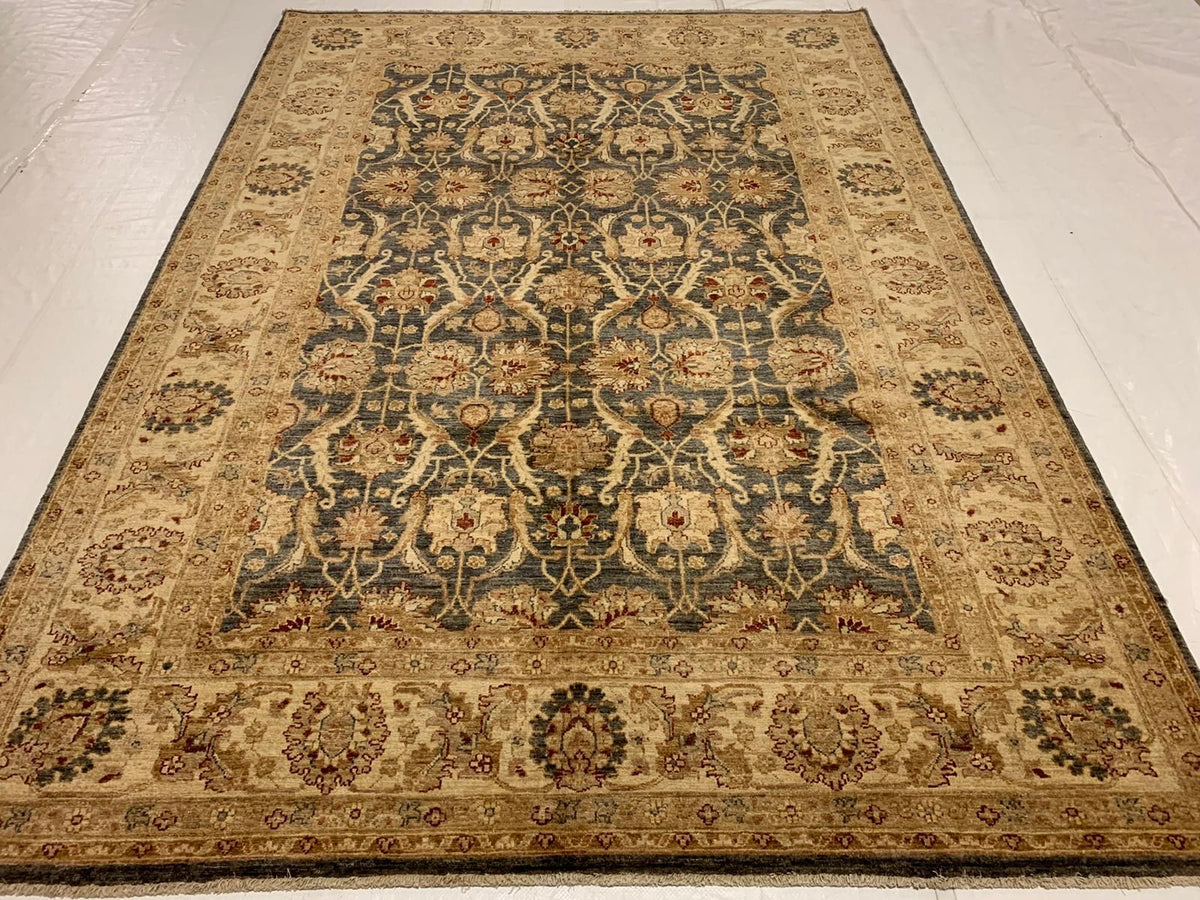 6x9 Gray and Ivory Turkish Oushak Rug