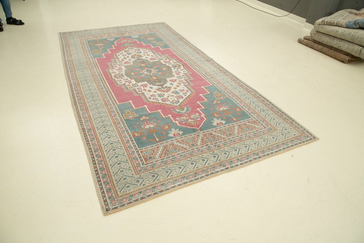 6x11 Red and Green Turkish Tribal Rug