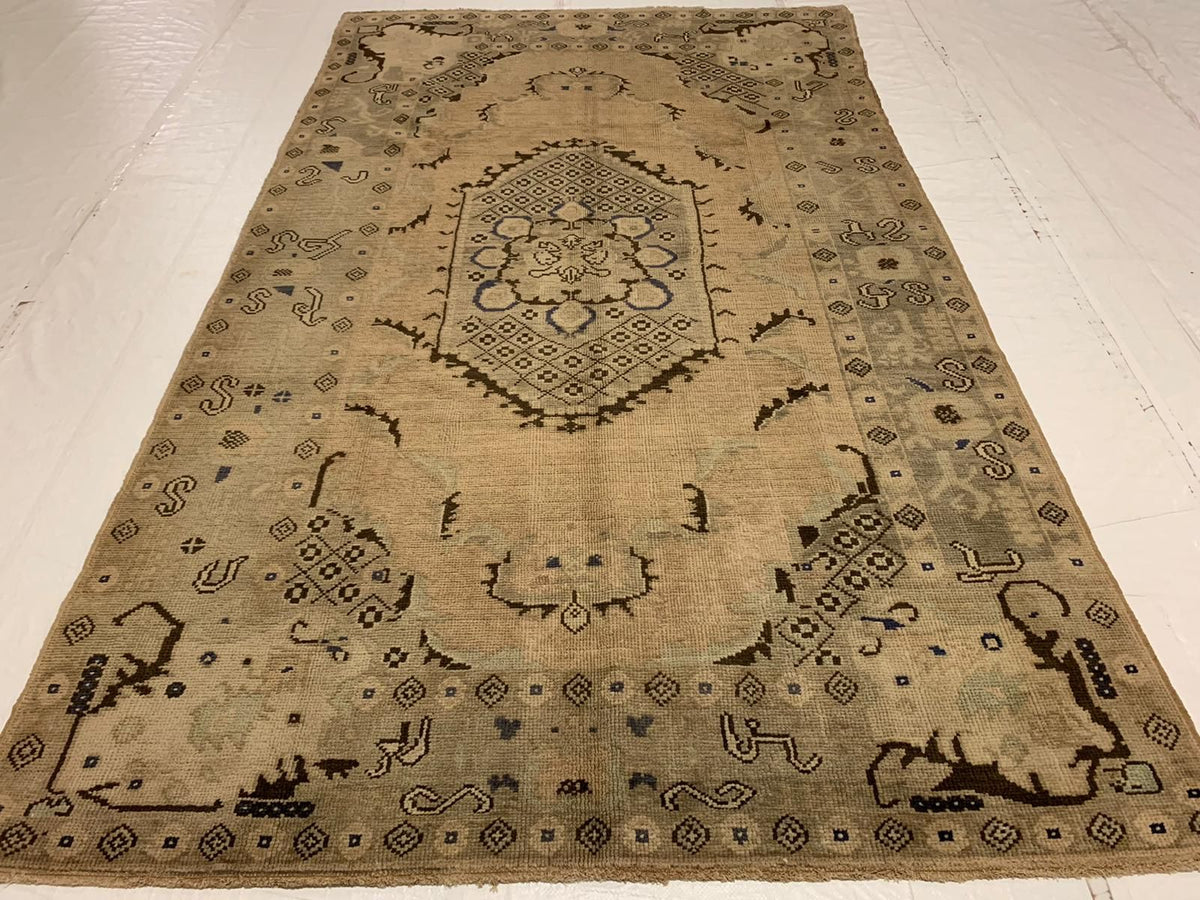 6x10 Ivory Turkish Tribal Rug