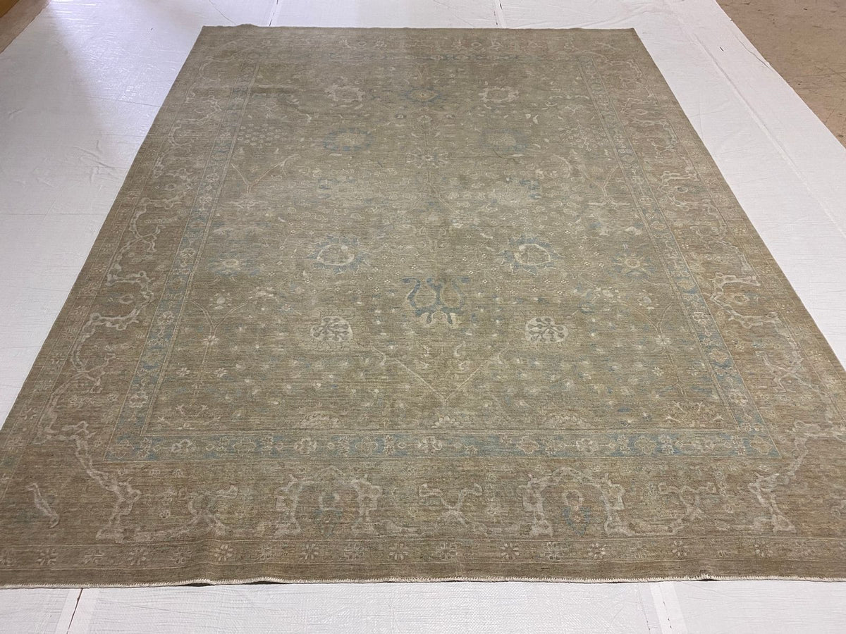 8x10 Beige and Blue Turkish Oushak Rug