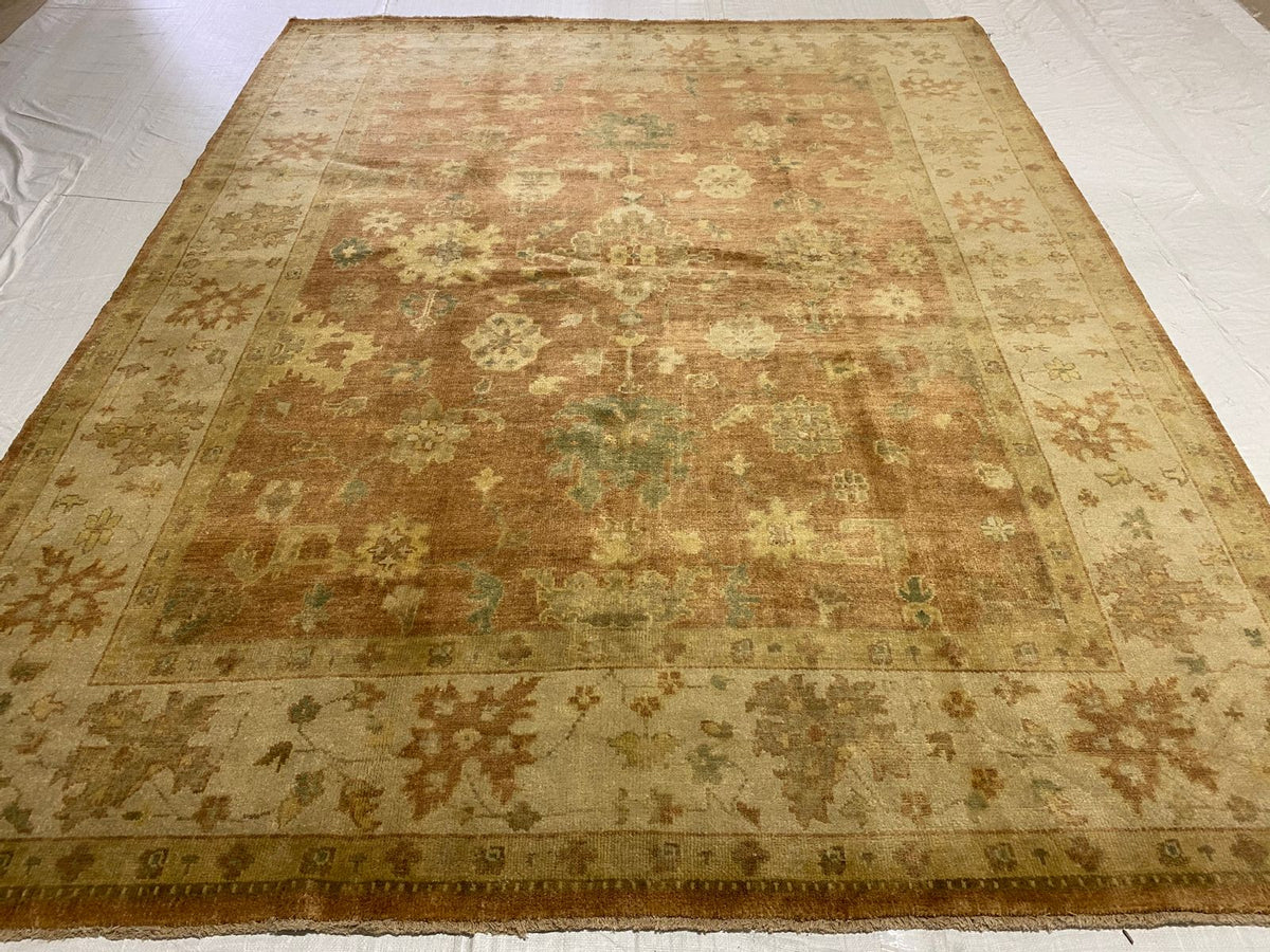8x10 Brown and Ivory Turkish Oushak Rug