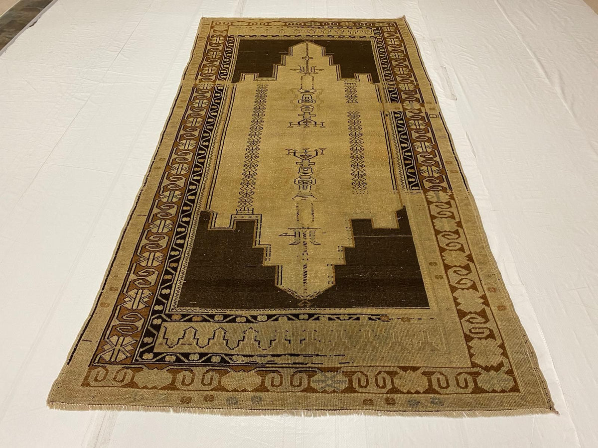 4x8 Ivory and Brown Turkish Tribal Rug