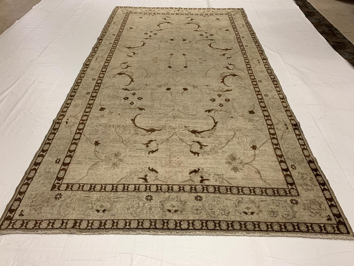 6x10 Ivory Turkish Tribal Rug
