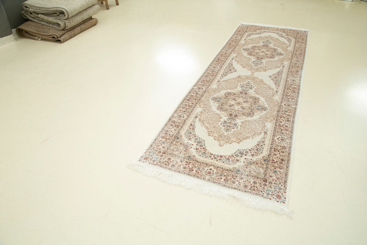 3x10 Ivory and Red Turkish Antep Runner