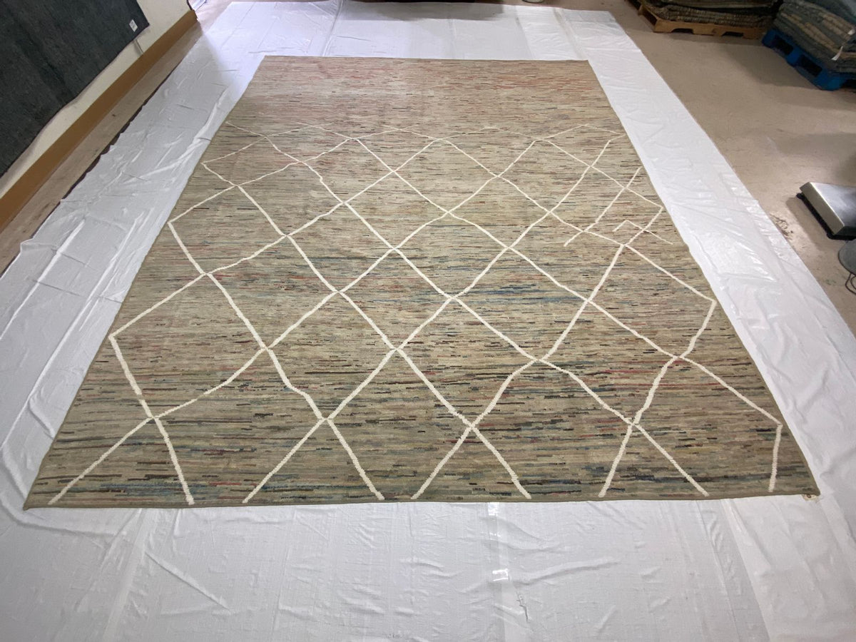 10x12 Pink and Beige Modern Contemporary Rug