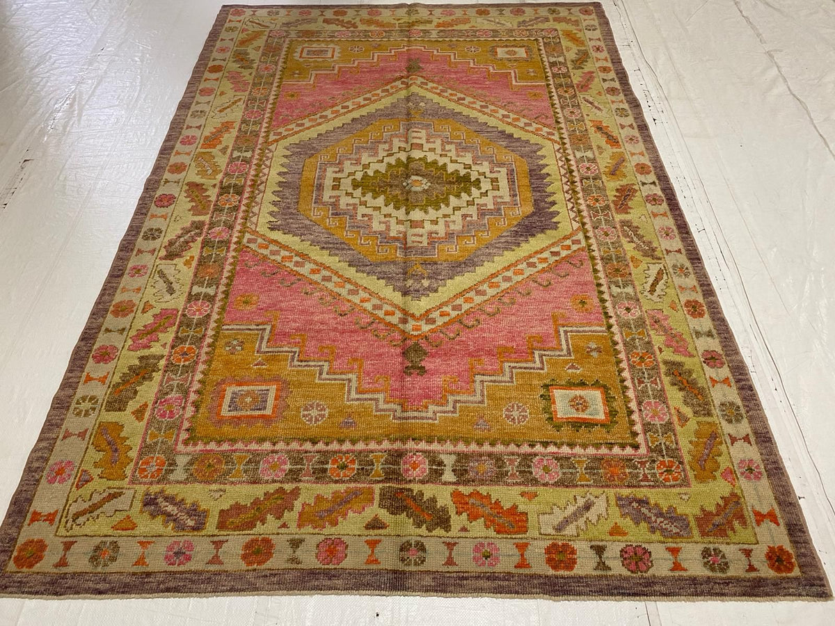 6x9 Pink and Ivory Turkish Oushak Rug
