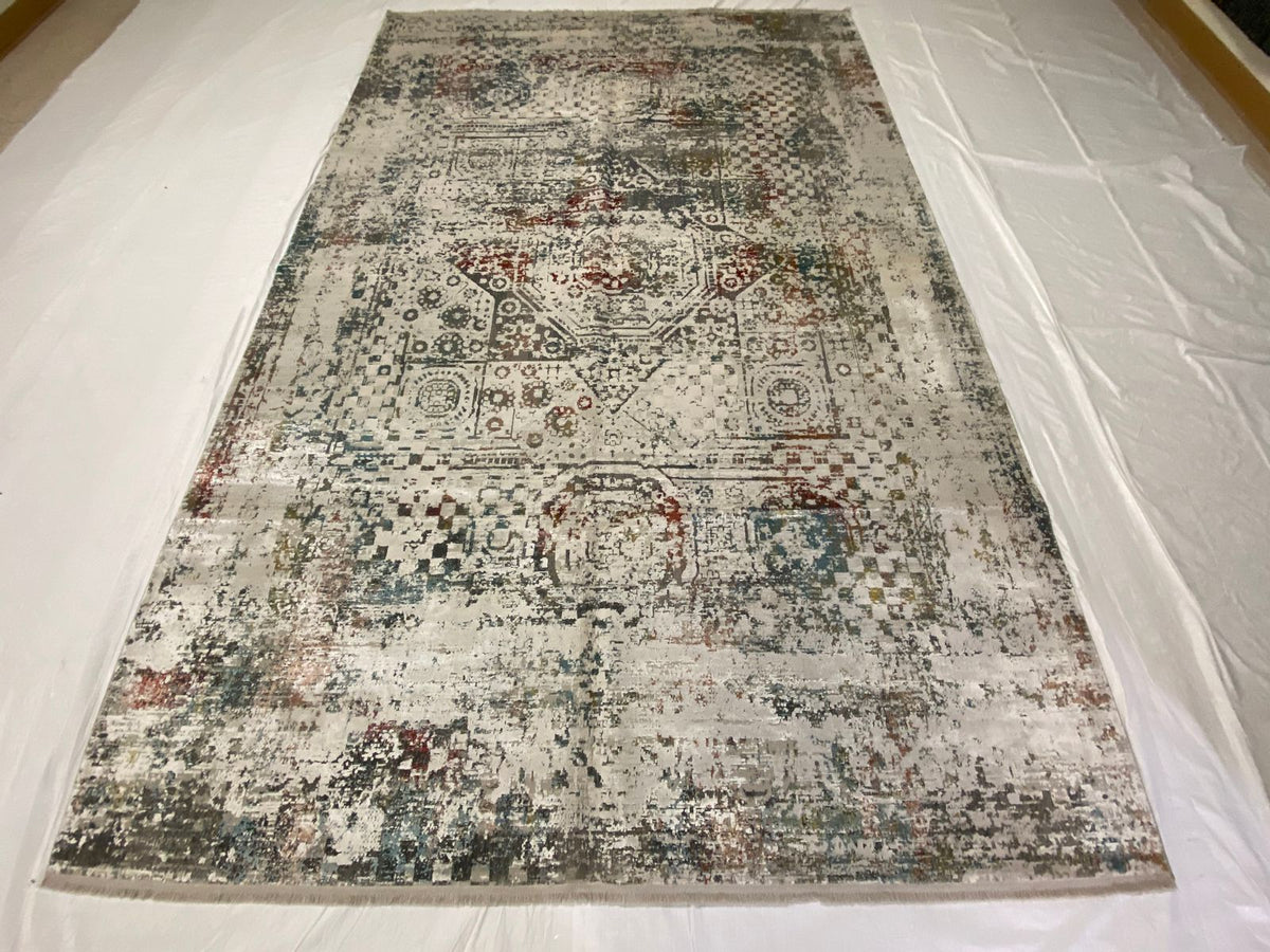 6x10 White and Multicolor Turkish Antep Rug