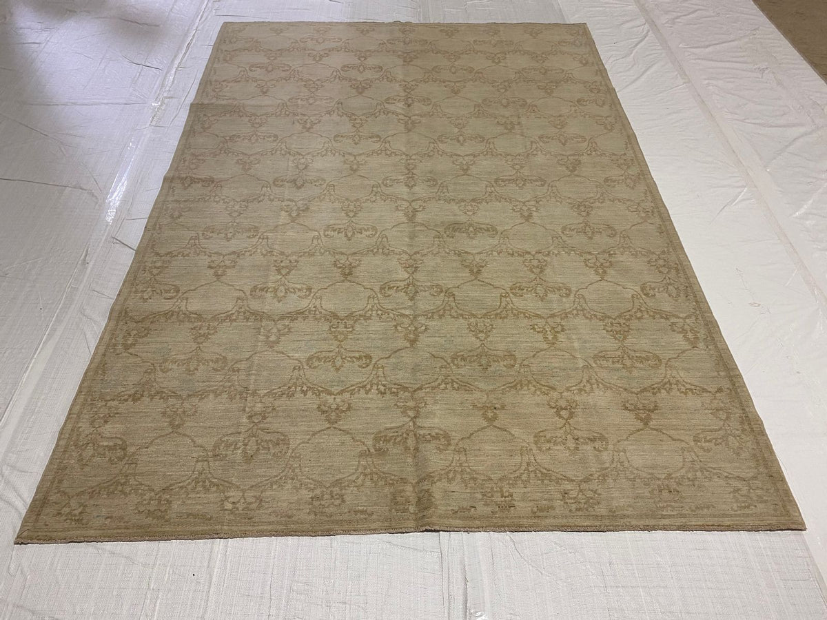 6x9 Ivory and Beige Persian Rug