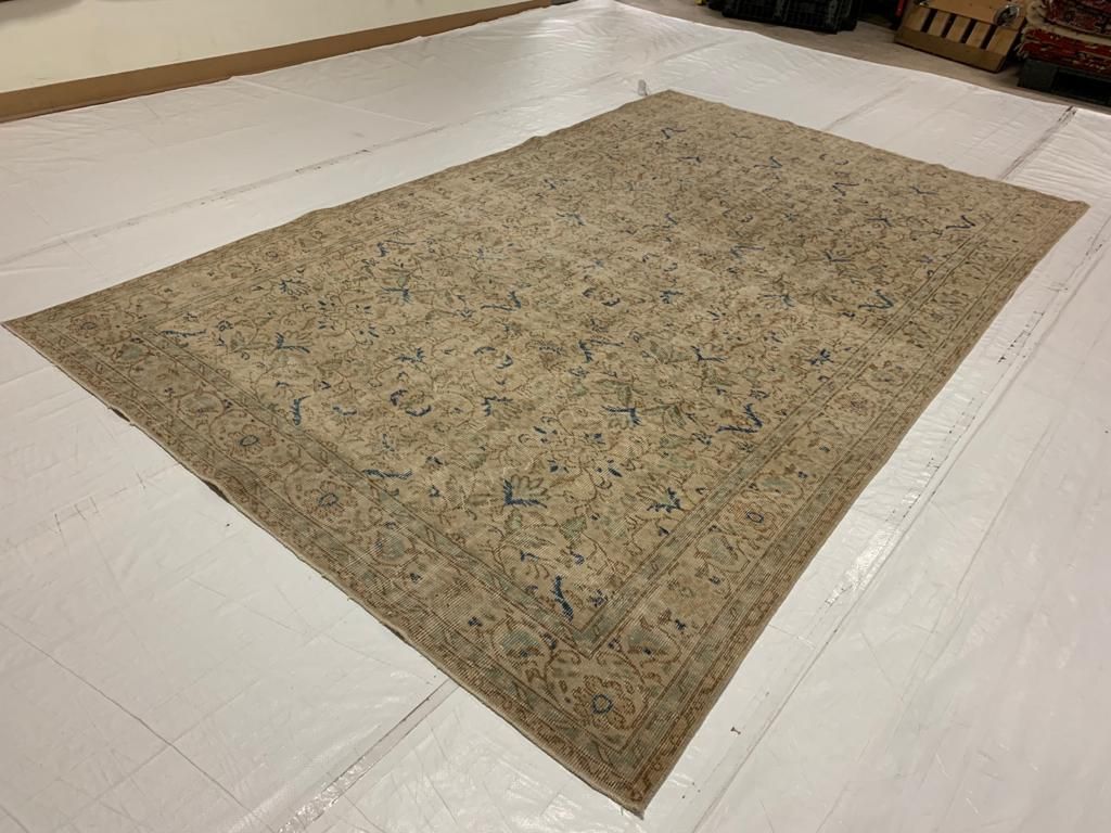 6x11 Green and Ivory Turkish Anatolian Rug