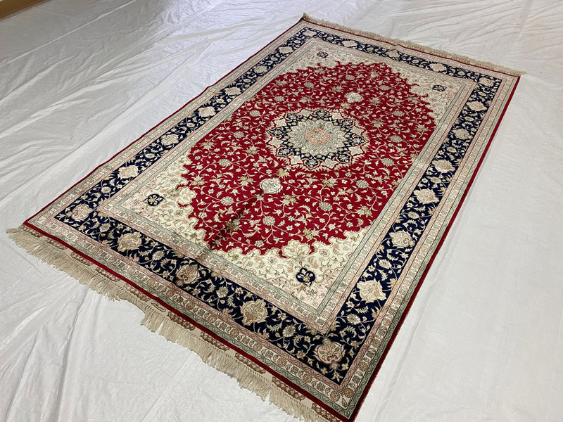 5x8 Red and Navy Turkish Silk Rug