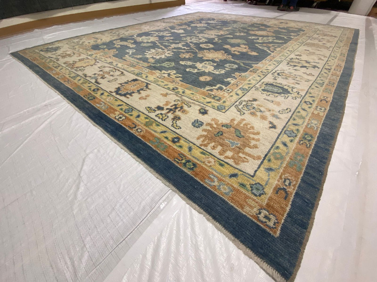 8x10 Blue and Ivory Turkish Oushak Rug