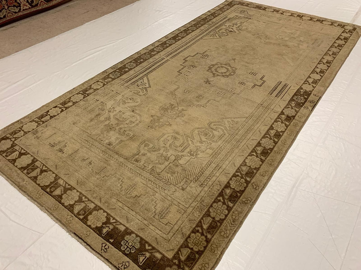 5x11 Ivory and Brown Turkish Tribal Runner