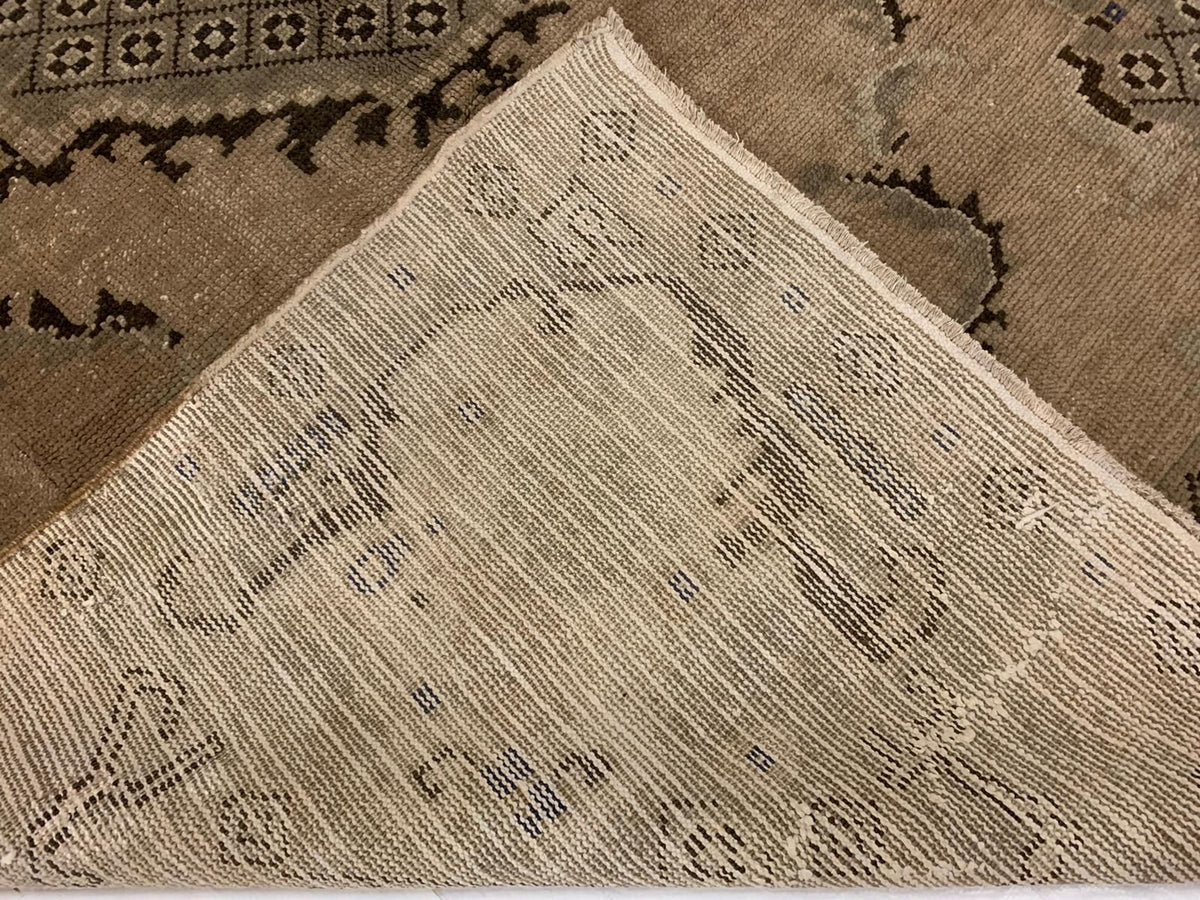 6x10 Ivory Turkish Tribal Rug