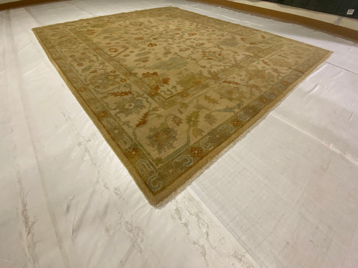 8x10 Gold and Beige Turkish Oushak Rug