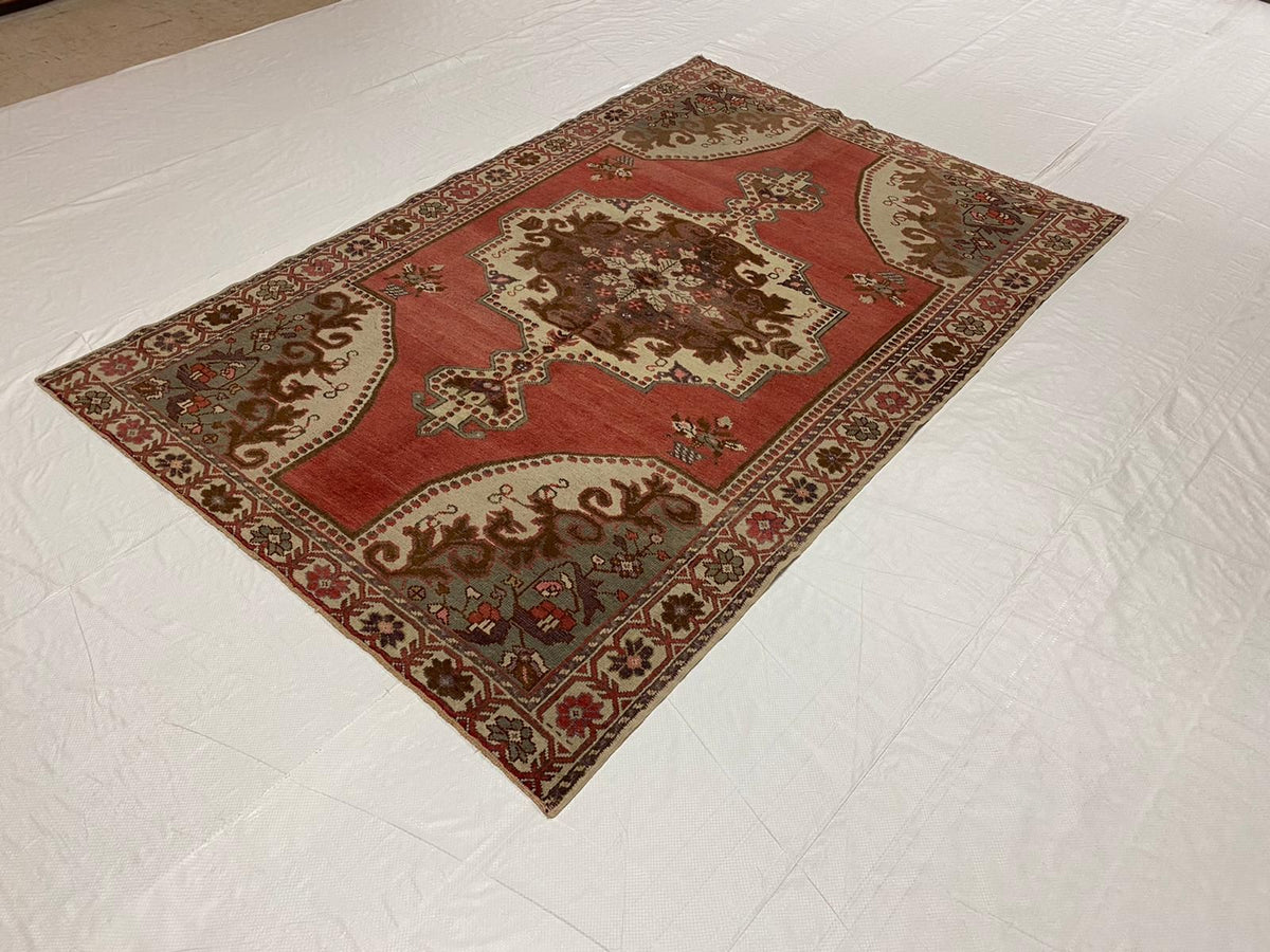 5x7 Red and Ivory Turkish Tribal Rug
