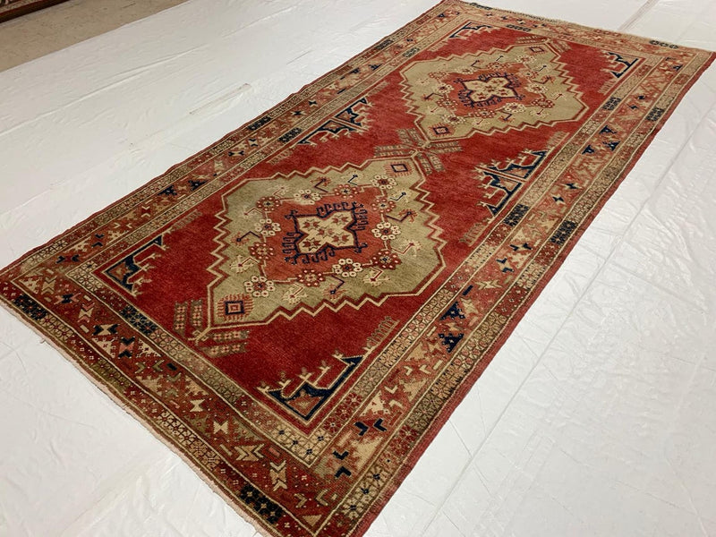 5x9 Red and Green Turkish Tribal Rug